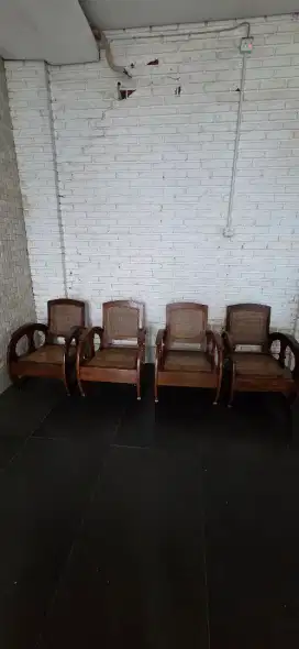 Kursi jati rotan