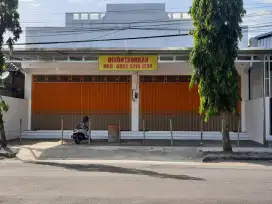 Disewakan Toko 2 Unit Selatan Pasar Sumoroto