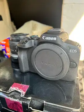 Camera mirorless canon eos r50