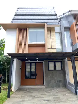 Rumah murah 2 lantai siap huni lokasi dekat stasiun rawabuntu
