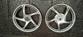 Velg Yamaha Mio