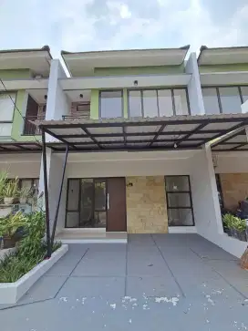 Rumah Kokoh Spek Bata Merah Dekat Mall Paradise Walk Serpong