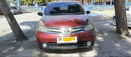 Grand Livina 2011