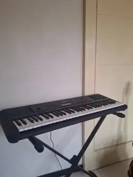 Dijual yamaha psr e273