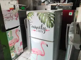 Dicari kulkas showcase freser AC mesin cuci rusak normal siap ambil