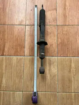 Shockbreaker Depan Toyota Fortuner VRZ/SRZ/VNT/Hilux