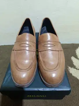 Sepatu Loafers Nappa Milano