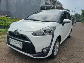 Toyota Sienta G A/T 2018 Putih Tgn 1 Pakaian Sendiri Rawatan Bagus Skl