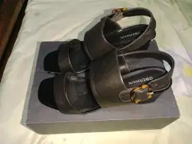 Sepatu Heels Obermain Hitam Size 40