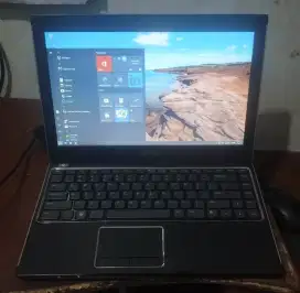 Laptop dell core i5 ram 4/320 keyboard nyala