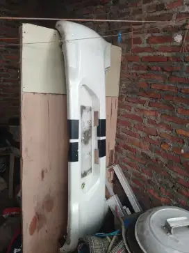 Bemper Belakang Agya ORIGINAL Bawaan dr baru