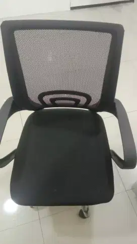 Di jual cepat kursi kantor