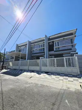 Rumah Minimalis Gress Nginden Intan
