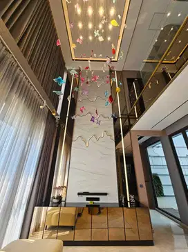 RUMAH MEWAH ADA POOL HARGA MENARIK DI NAVAPARK BSD