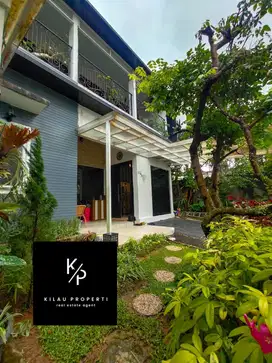 Dijual Murah Rumah dengan Kolam Renang dan Bathtub di Sentul City
