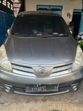 GRAND LIVINA Manual