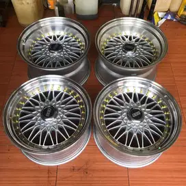 Velg replika BBS RS ring 17 lebar 8,5-10