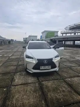 Lexus 2016 NX 200 T Fsport Suv