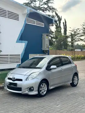 CASH! Toyota Yaris S Limited AT 2012