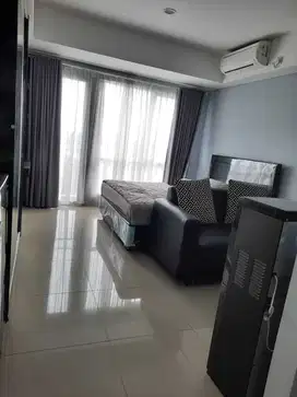 Lantai rendah apartemen breeze bintaro