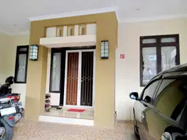 Dijual Rumah Nyaman Bagus Startegis di Grand Wisata Bekasi