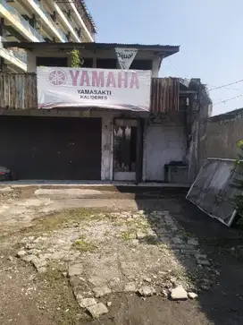 Dijual Ruko 2 lantai Ex. Showroom di Daan Mogot