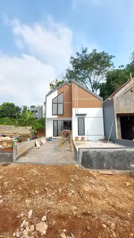 Rumah Mezzanine di Selatan Jakarta Dekat ke Rumah Sakit