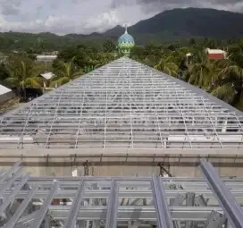 Atap musolah baja ringan terpasang kulitas bagus bergarasi 15 tahun