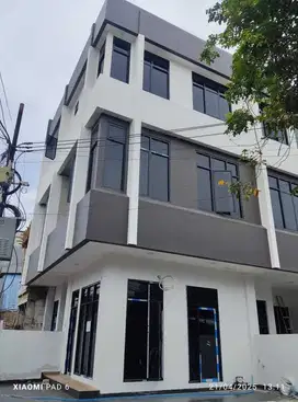 Dijual Rumah 3 Lantai di Kemayoran Jakarta Pusat