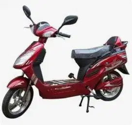 Sepeda Listrik Warna Merah
