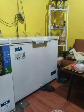 DI JUAL RSA FREEZER BOS KAPASITAS 210LTR