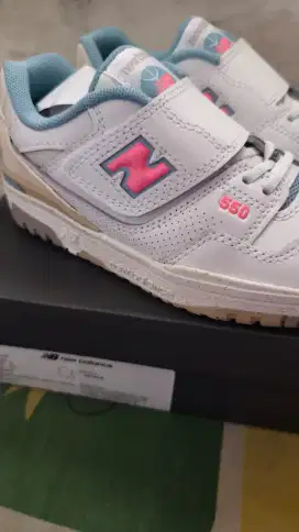 New Balance Kids 550 - Sepatu Anak