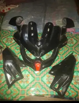 Tameng predator nmax bekas