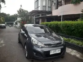 Kia rio SE MT 2011 mulus siap pakai