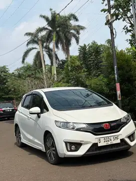 Honda Jazz 2015 TERMURAH dan TERAWAT
