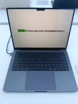 Cicilan MacBook Pro 14 inci