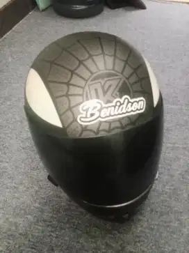 Helm fullface kbr bekas
