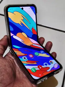 Samsung Z Flip 4 murah aja