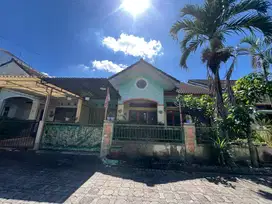 Rumah Siap Huni Dalam Perum Cocok Untuk Muslim Area Maguwo Dekat UPN