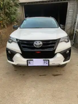 Toyota Fortuner vrz TRD 2017