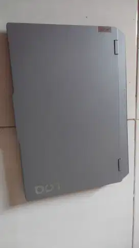 LOQ 15 GeForce RTX 2050 4GB i5 12460HX 12 GB 512 GB