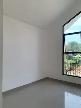 Rumah Sejuk Nyaman Bebas Banjir Terjamin Terpercaya Legalitas SHM !!