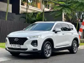 Hyundai Grand Santa Fe 2.4 GLS Bensin At Putih 2018