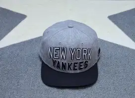 Topi mlb yankees snapback original bekas preloved unik