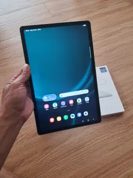 Samsung Tab S9 FE + 5G Ram 12/256 Gb Fullshet No S Pen TT Hp Lain