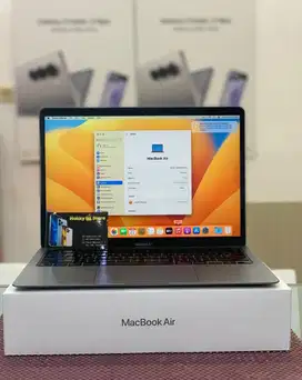 Macbook Air M1/256gb gray cc 367 ex ibox