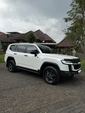 Land cruiser 300 GR-S 300