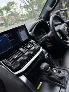 Land cruiser 300 GR-S 300