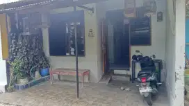 Dijual rumah mojosongo 2 lantai L:60m