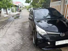 Daihatsu sigra 1.0cc ori